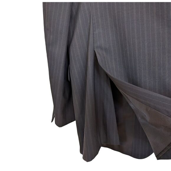 Burberry London Men's Striped Two Button 100% Wool Blazer- Navy Size 46 Reg - Picture 5 of 11